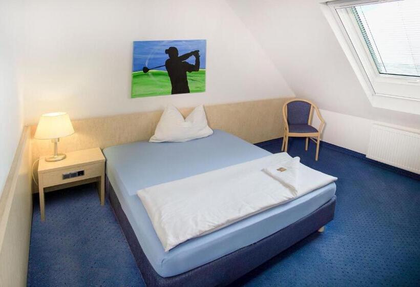 Comfort Yhden Hengen Huone, Fairway