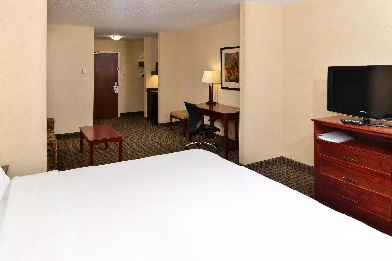Sviitti King-vuode, Holiday Inn Express Edmonton North, An Ihg