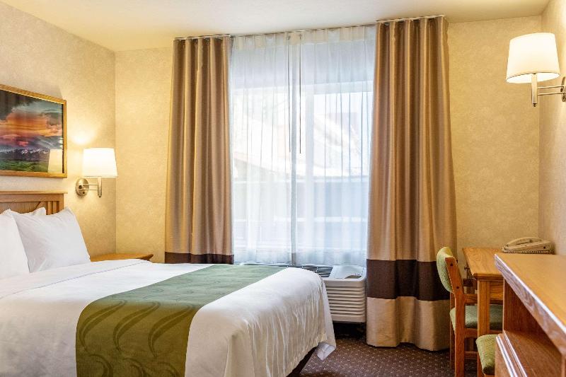 标准间, Holiday Inn Express Hotel & Suites Saskatoon, An Ihg