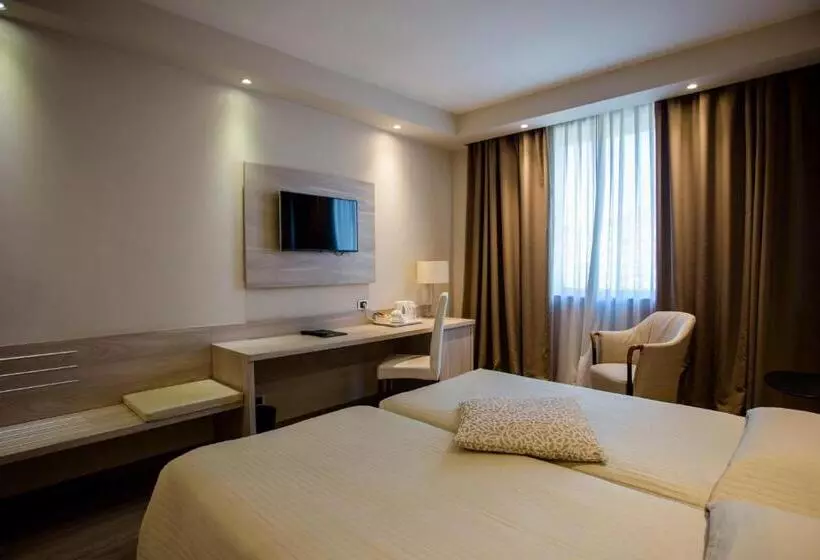 اتاق استاندارد, Hostellerie Du Cheval Blanc