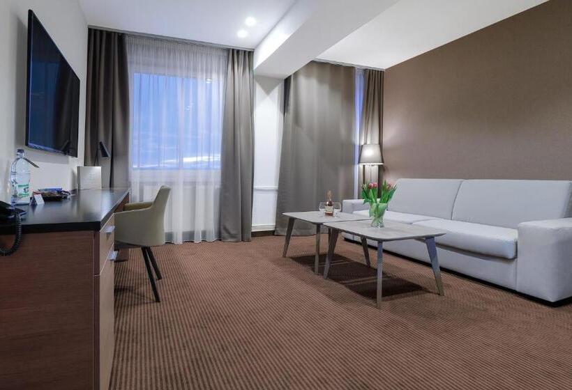 إستوديو قياسى, Karpatia