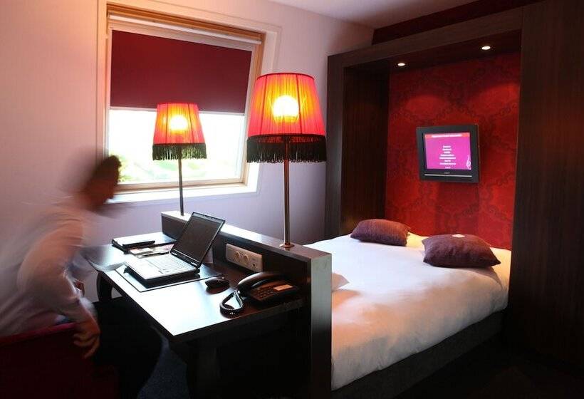 标准单人间, Mijdrecht Marickenland