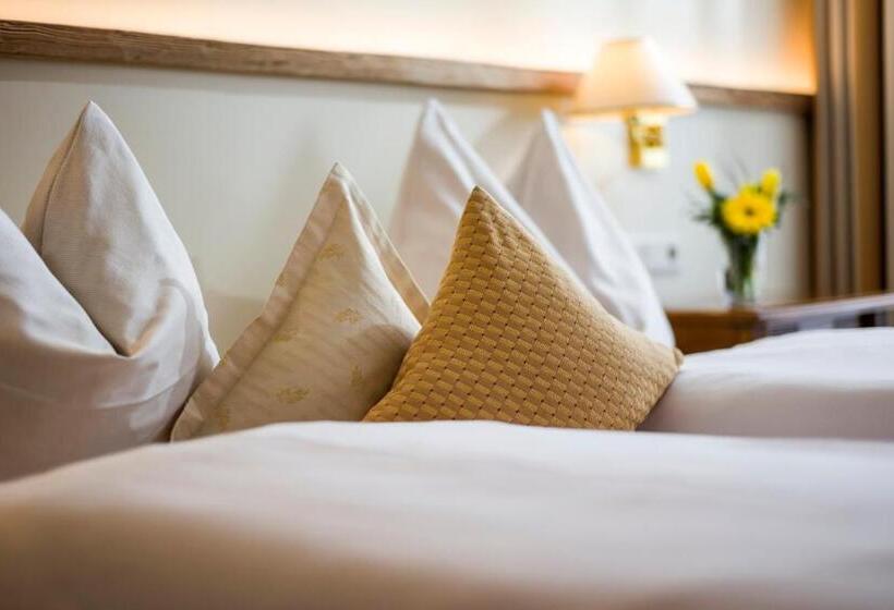 Comfort room with mountain view, Panorama Royal