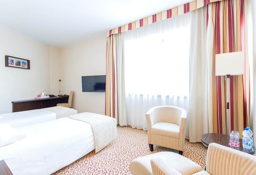 اتاق استاندارد, Qubus Hotel łódź