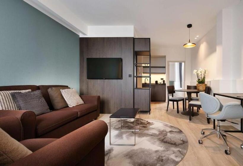 جناح, Radisson Blu Hotel, Hasselt