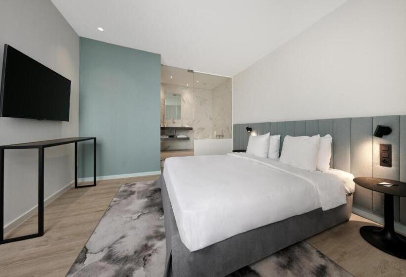 جناح, Radisson Blu Hotel, Hasselt