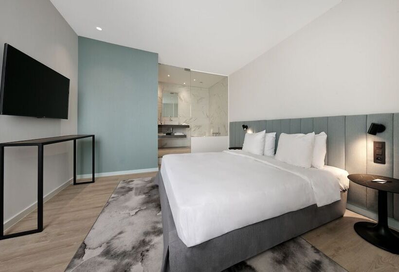 جناح, Radisson Blu Hotel, Hasselt