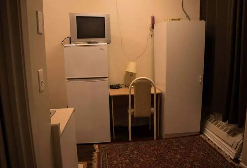 スーペリアースイート, St Lawrence Residences And Suites