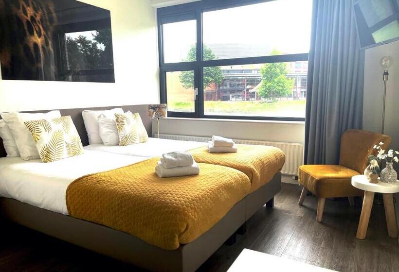 اتاق استاندارد, Wicc