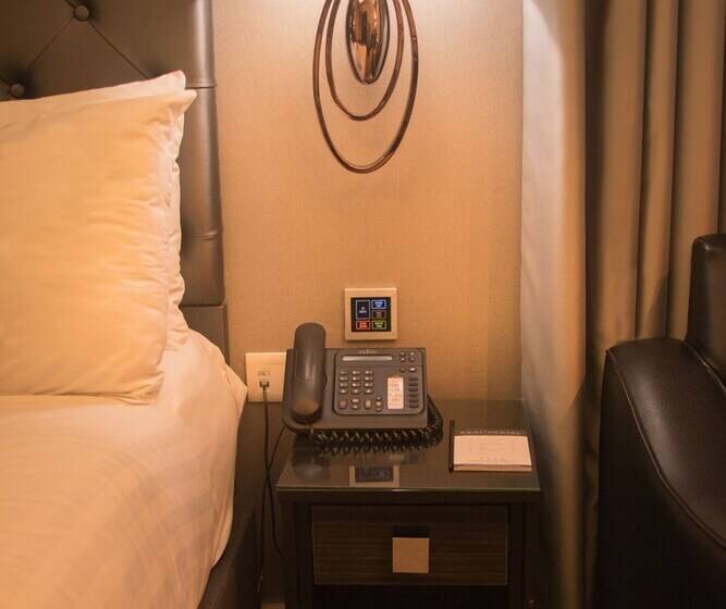 クラシックルーム, The Continental Hotel Heathrow