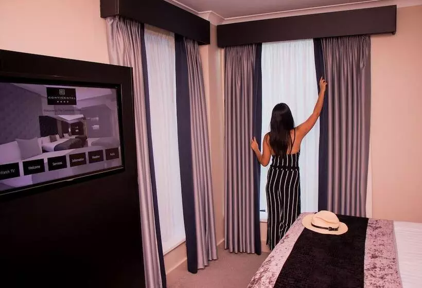 اتاق سوپریور, The Continental Hotel Heathrow