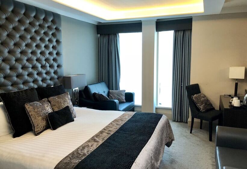 اتاق سوپریور, The Continental Hotel Heathrow