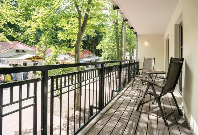 Апартаменты 1 Спальня с Балконом, Akzent Apartmenthotel Residenz