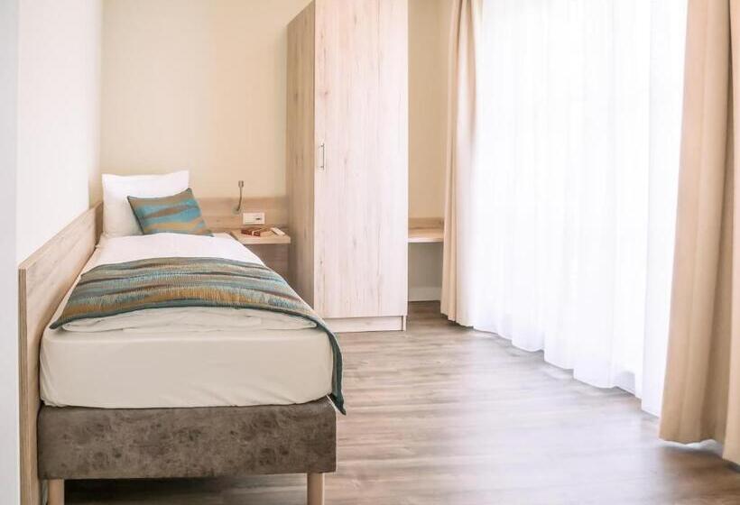 Апартаменты 1 Спальня Вид на Сад, Akzent Apartmenthotel Residenz