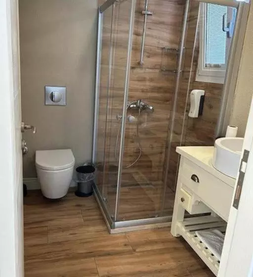 1 Bedroom Apartment with Terrace