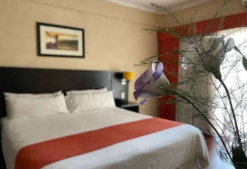 اتاق استاندارد سه نفره, Duomi Hotel Buenos Aires