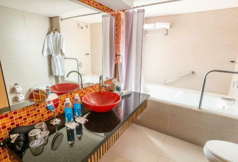 סוויטת ג'וניור, Sonesta Hotel Cali