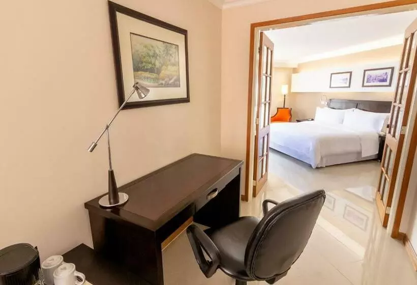 スイート, Sonesta Hotel Cali