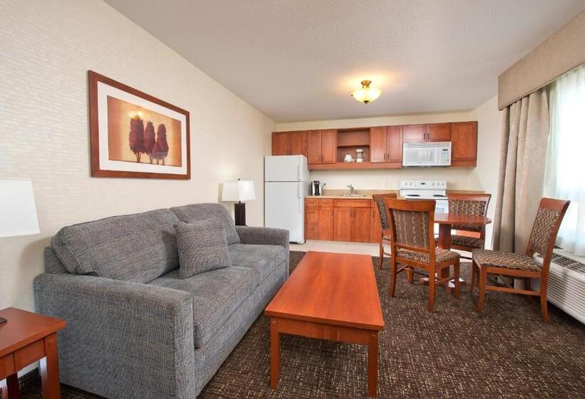 סוויטה, Gold Eagle Lodge