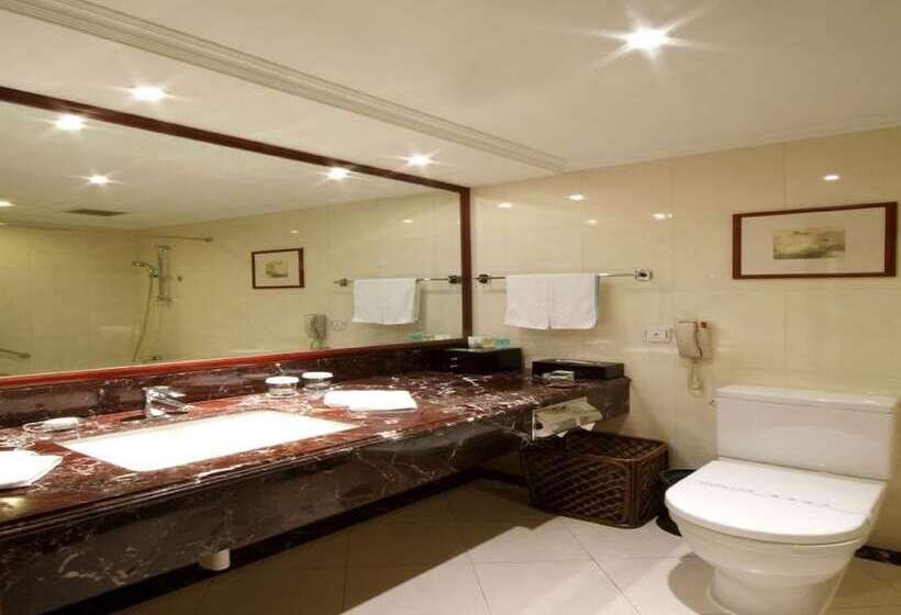 Quarto Superior, Jin Jiang Pine City