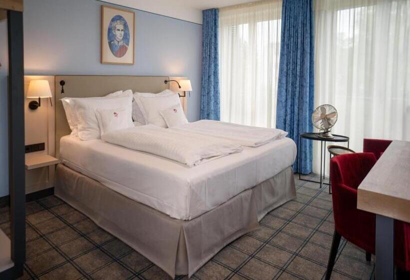 اتاق کلاس بیزنس, Konig Ludwig Ii