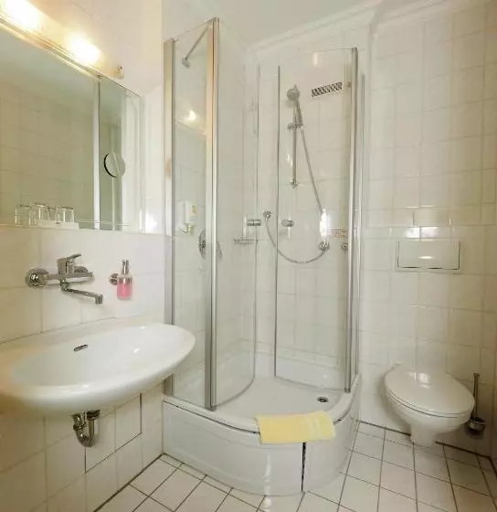 Quarto standart individual, Lindenhof