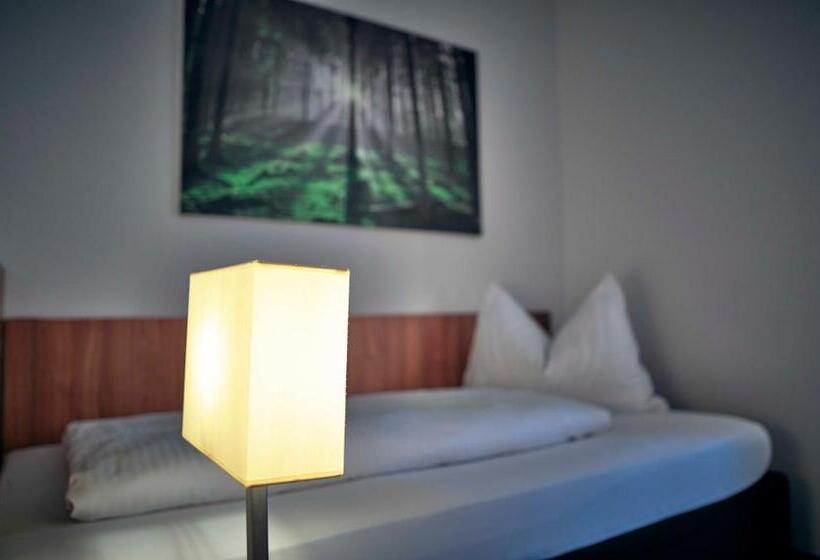 클래식 싱글 룸, Lindenhof