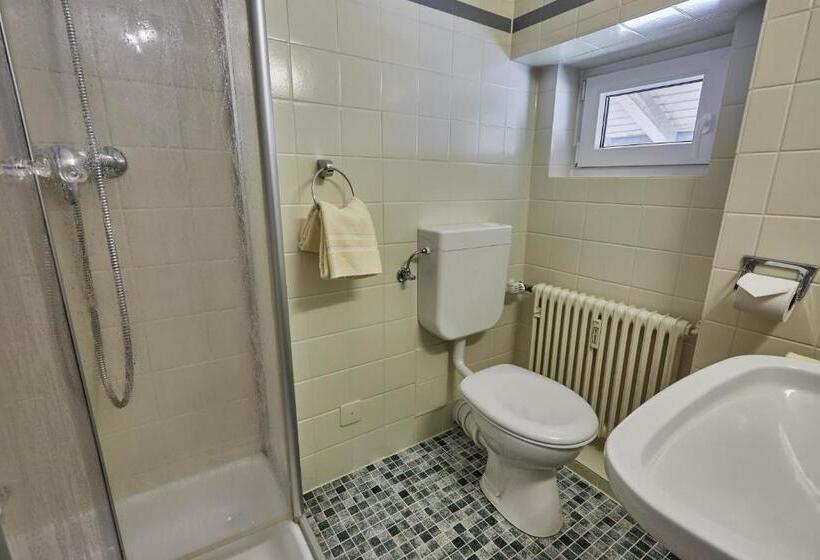 클래식 룸, Lindenhof