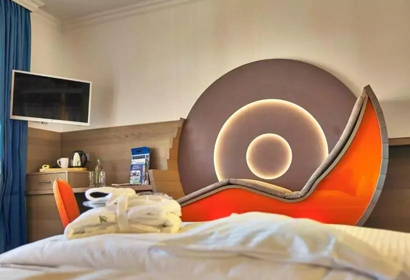 Suite, Lindenhof