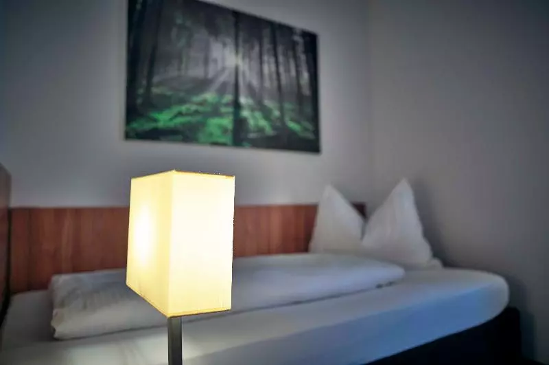 Quarto standart individual, Lindenhof