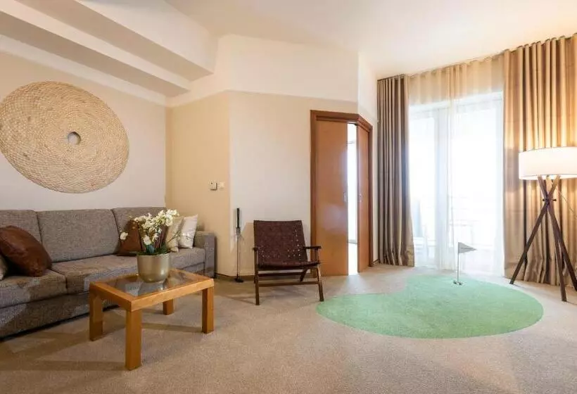 سوئیت با بالکن, Livada Prestige   Terme 3000   Sava Hotels & Resorts