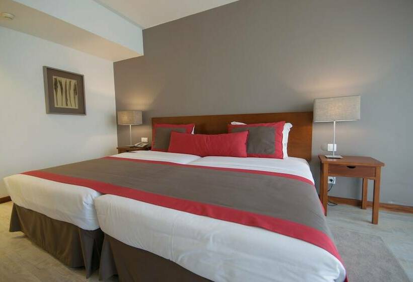 חדר סופריור נוף לגינה, Oasis Praiamar