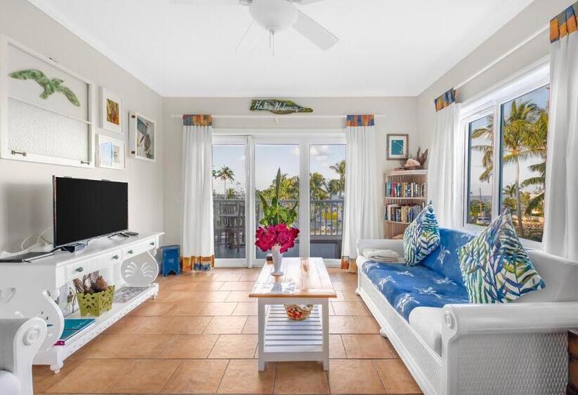 آپارتمان 1 خوابه با چشم‌انداز دریا, Pineapple Fields