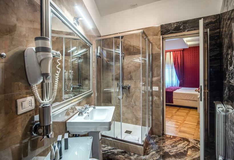 اتاق سوپریور, Relais Fontana Di Trevi