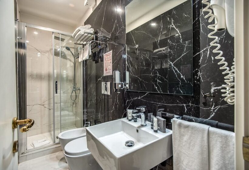 اتاق سوپریور, Relais Fontana Di Trevi