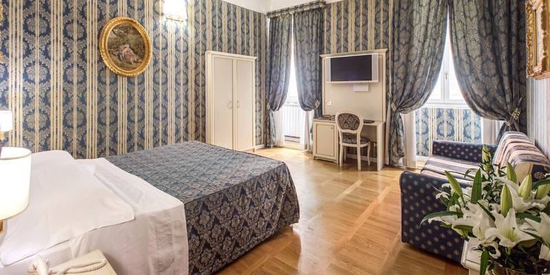 اتاق استاندارد سه نفره, Relais Fontana Di Trevi