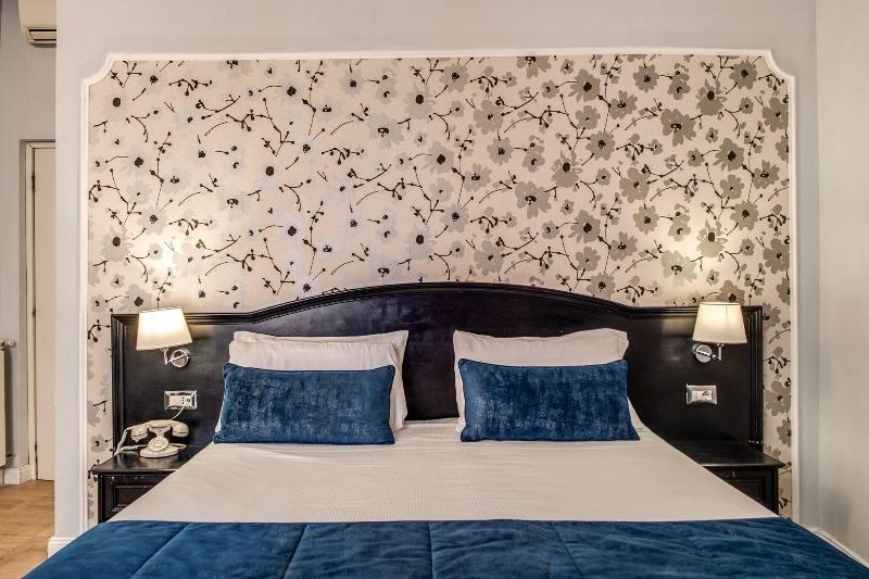 اتاق سوپریور, Relais Fontana Di Trevi