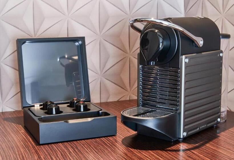 주니어 스위트, Steigenberger Hotel De Saxe