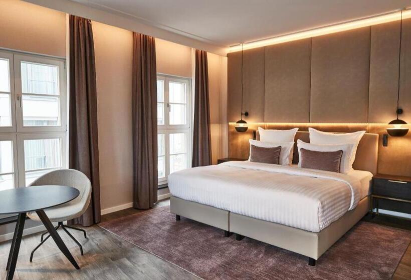 주니어 스위트, Steigenberger Hotel De Saxe