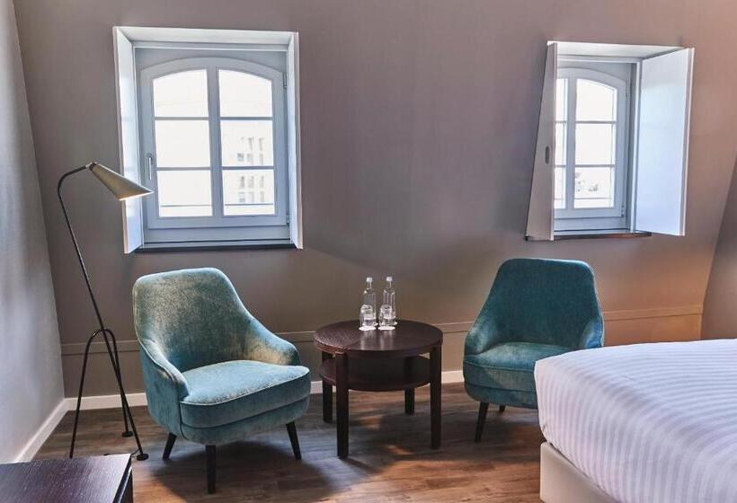 프리미엄 룸, Steigenberger Hotel De Saxe