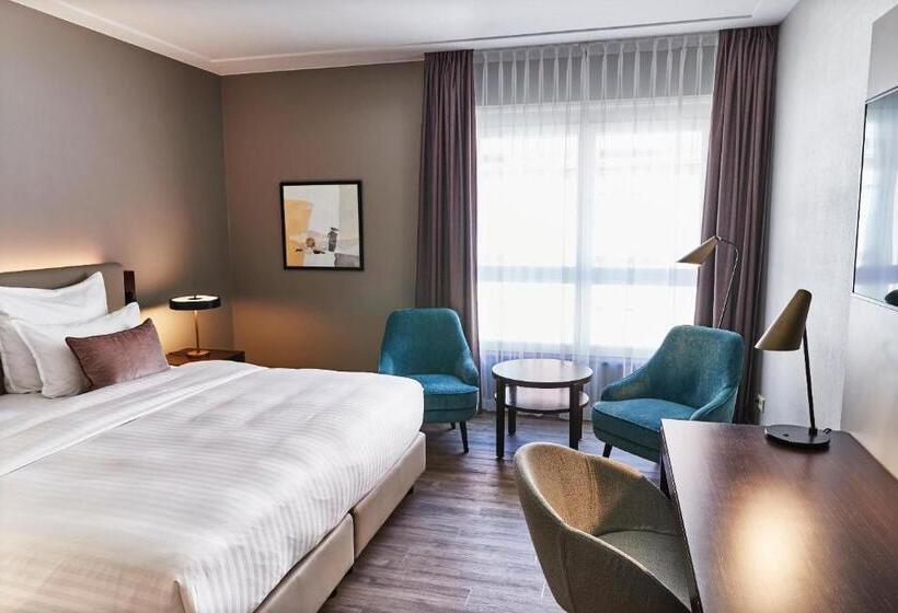 Номер Премиум, Steigenberger Hotel De Saxe