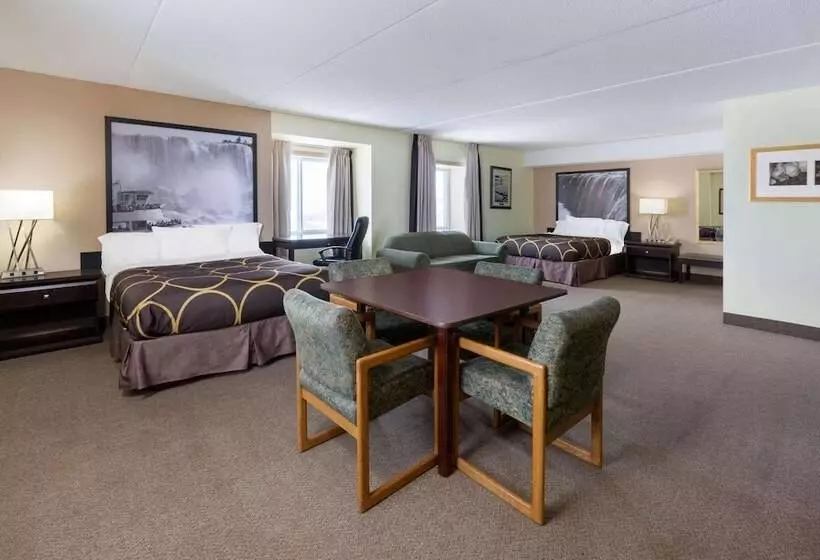 Perhesviitti 2 Makuuhuonetta, Super 8 By Wyndham Niagara Falls By The Falls