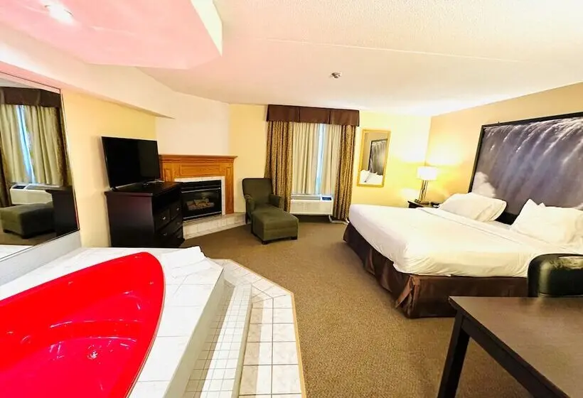 اتاق لوکس, Super 8 by Wyndham Niagara Falls by The Falls
