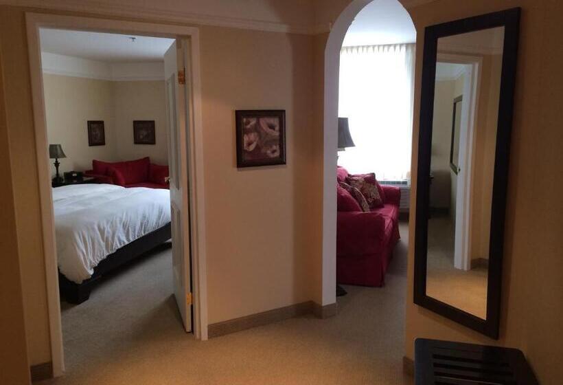 جناح إدارى, Vallea Bromont