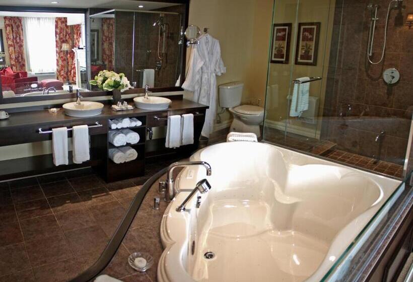 جناح, Vallea Bromont