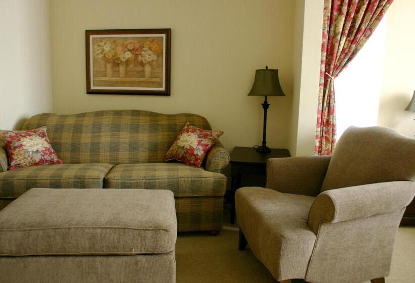 جناح جونيور, Vallea Bromont