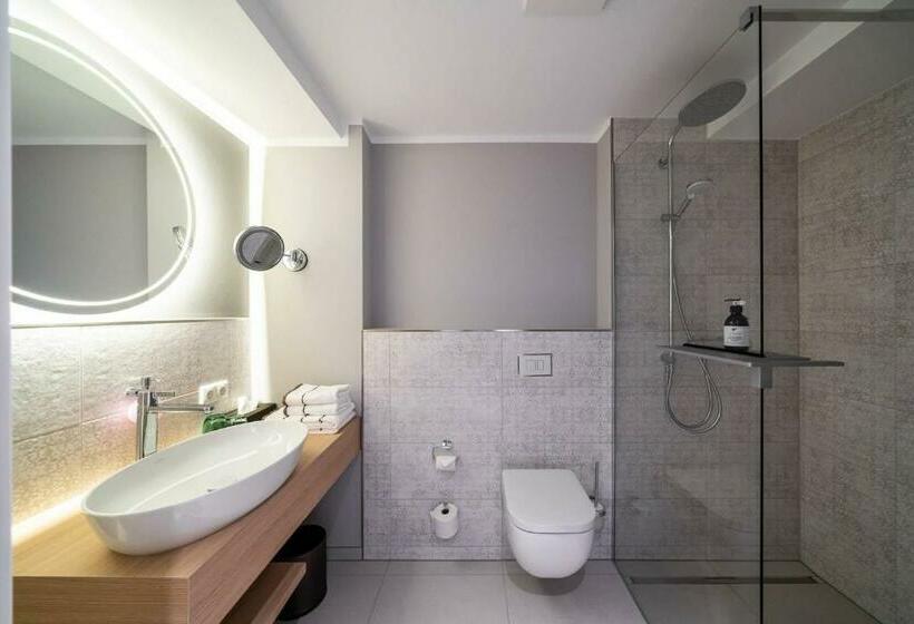 Полулюкс с Балконом, Landhotel Rittmeister & Kräuter Spa Adults Only