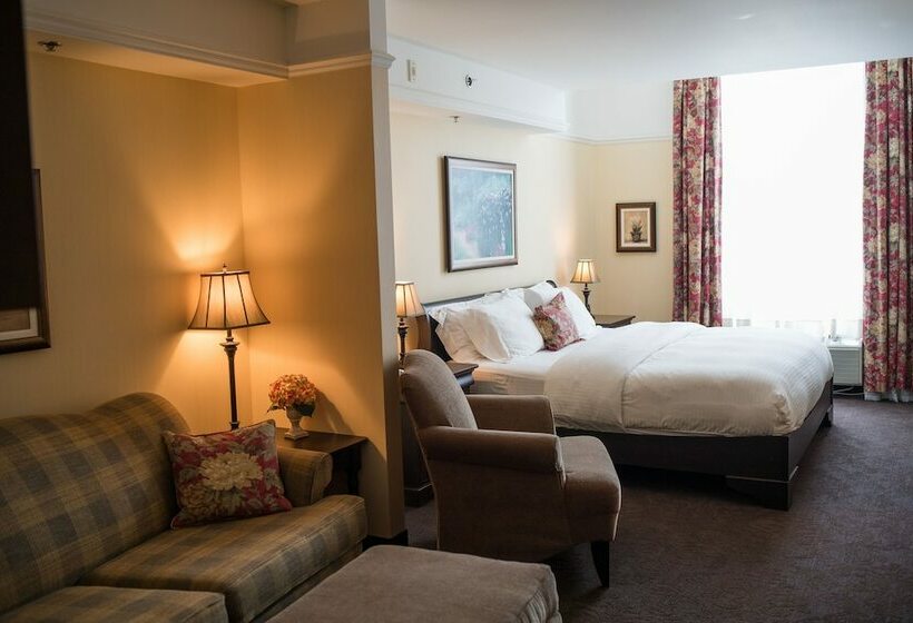 جناح جونيور, Vallea Bromont