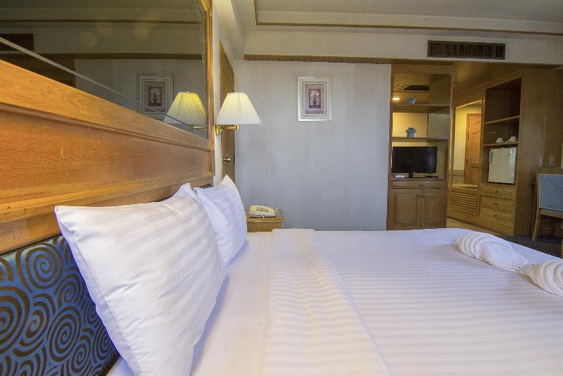 Номер Deluxe, Bossotel Chiang Mai