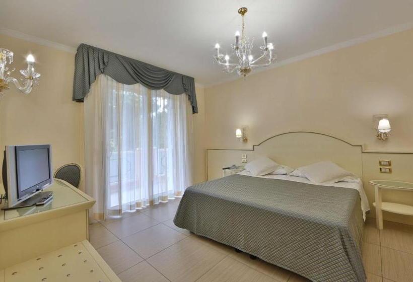 Номер Deluxe с Видом, Globus, Sure Hotel Collection By Best Western